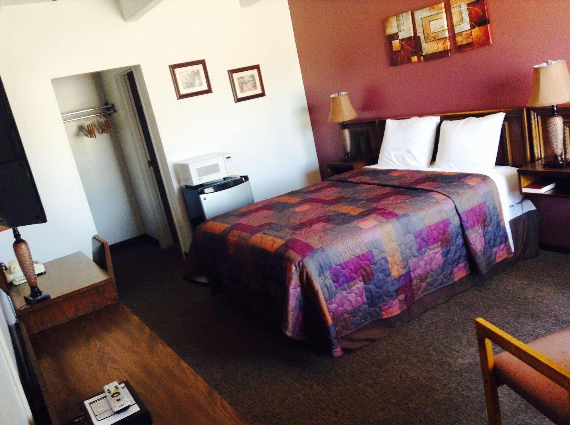 Budget Host Platte Valley Inn Julesburg Экстерьер фото